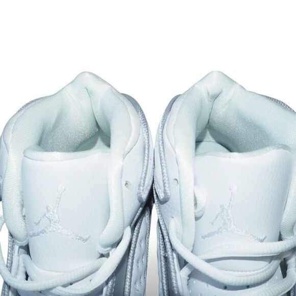 Air Jordan OG 'White Metallic Silver' Basketball Shoes CW0907-100 Women's 9 - Picture 11 of 13